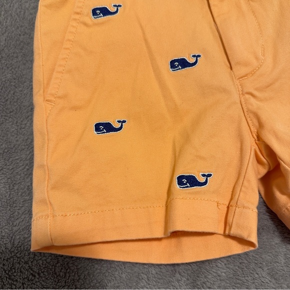 Vineyard Vines Toddler Orange Shorts With Blue Whale Pattern Size 2T - Picture 2 of 8